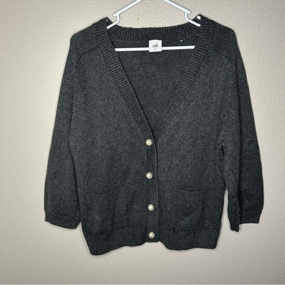 CAbi Cultured gray knit chunky pearl snap button cardigan size medium